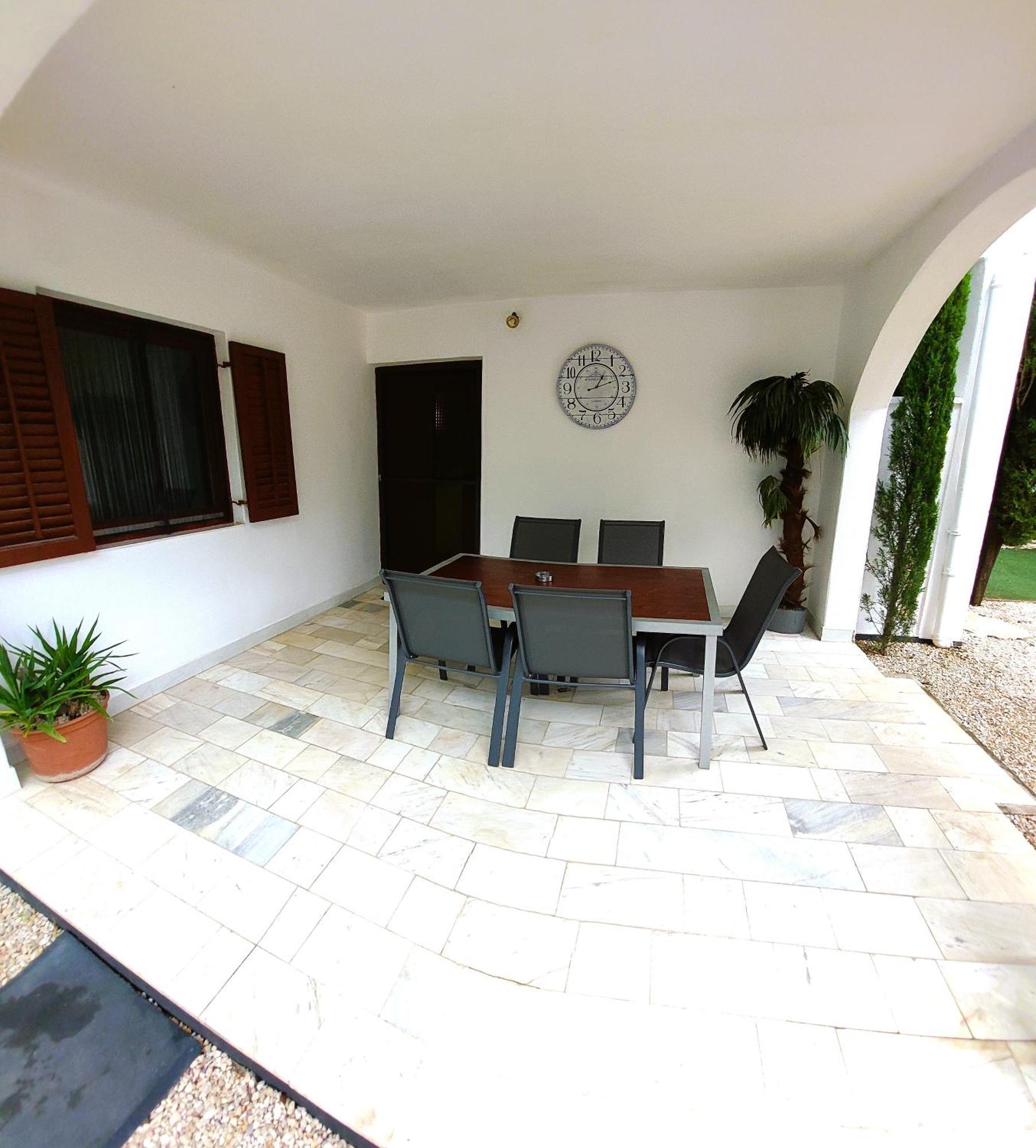 Apartments Maltasic Vir Rum bild
